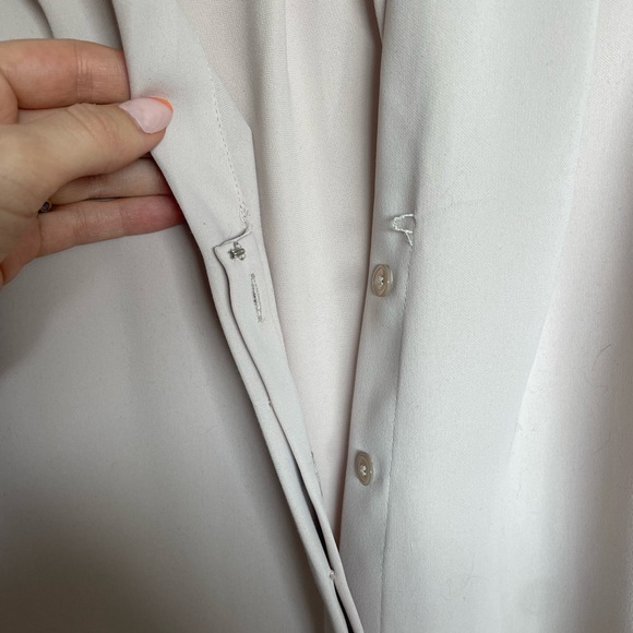 Babaton sleeveless blouse - Picture 3 of 8